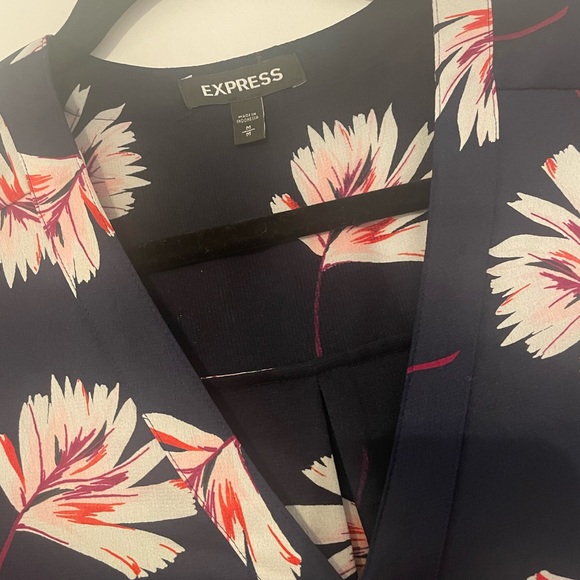 Express blouse - Picture 3 of 3